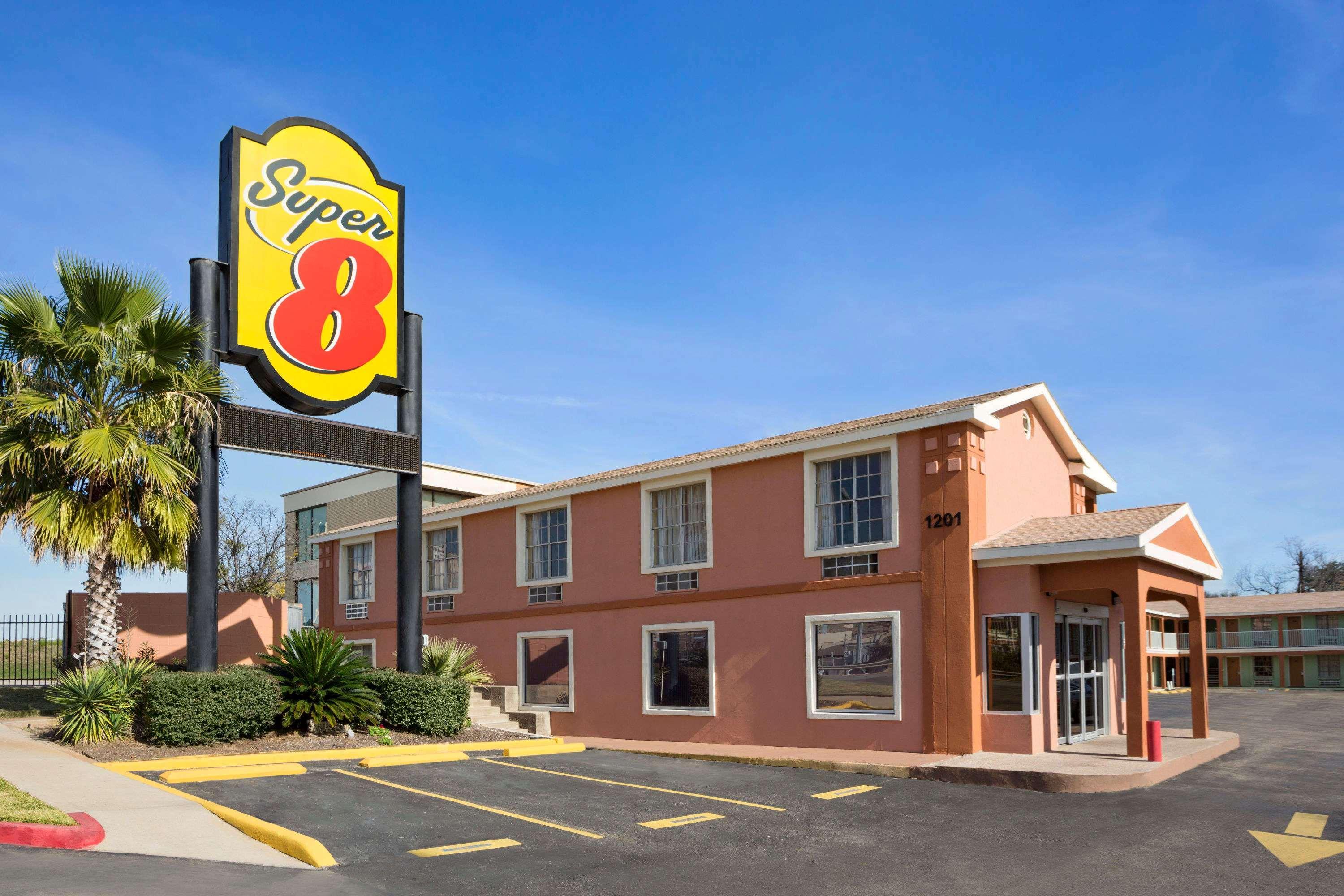 Super 8 By Wyndham Austin Downtown/Capitol Area Motel Ngoại thất bức ảnh